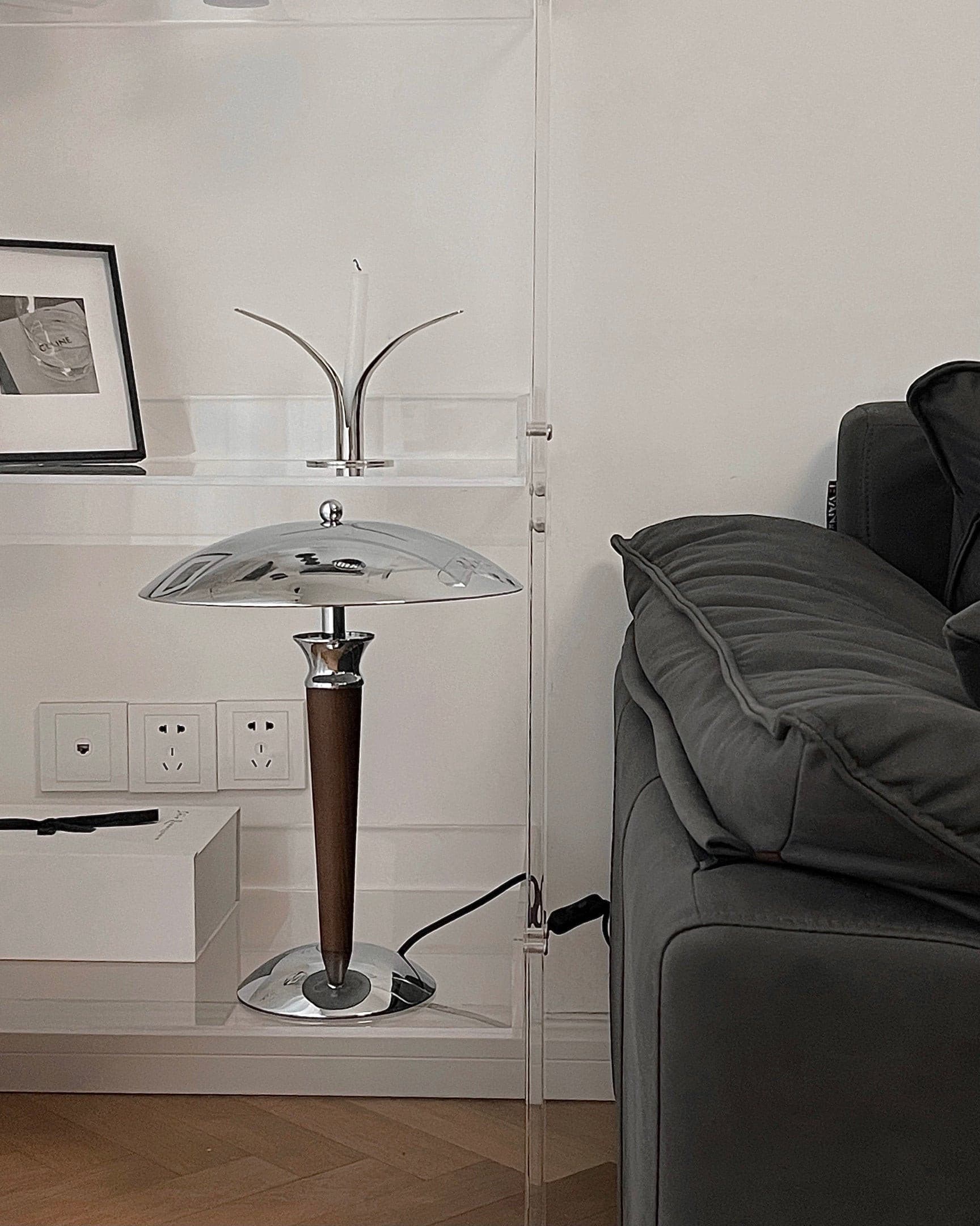 LED Table Lamp with Adjustable Brightness, Modern Design for Living Room & Bedroom, Touch Control & Energy Efficient Lighting