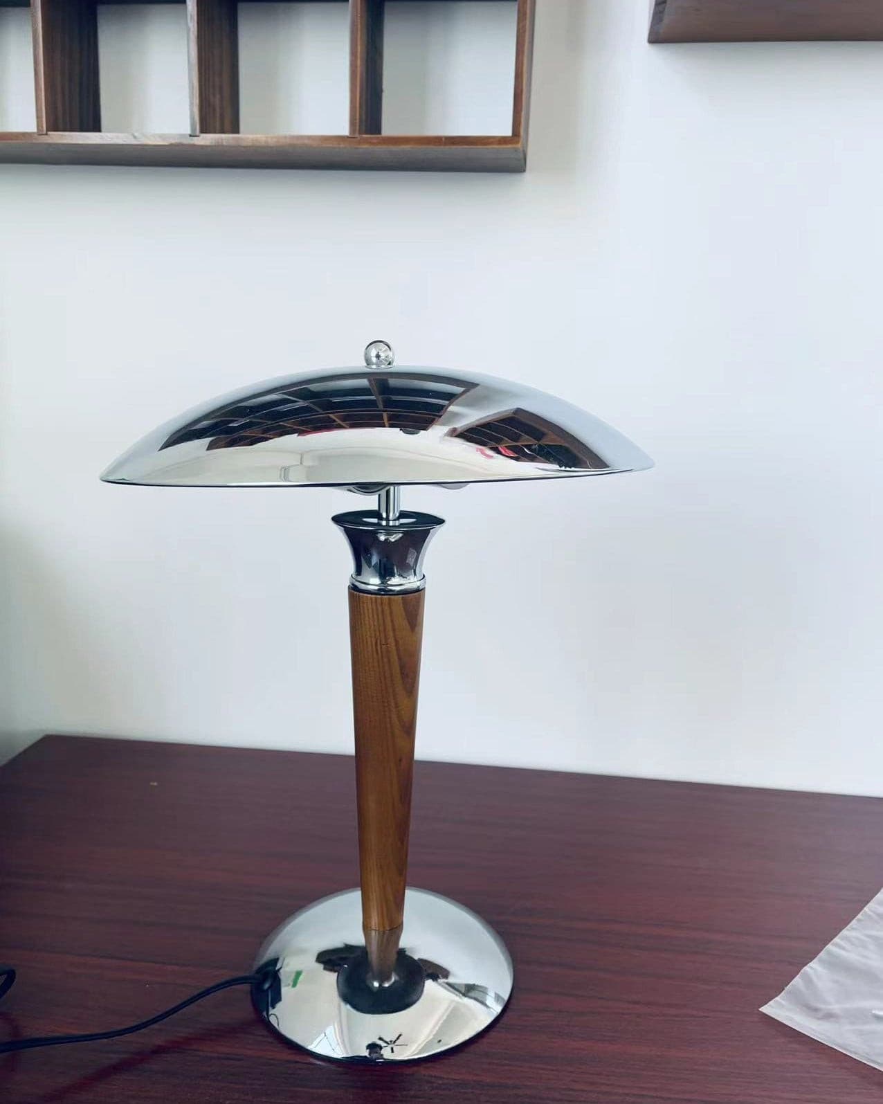 LED Table Lamp with Adjustable Brightness, Modern Design for Living Room & Bedroom, Touch Control & Energy Efficient Lighting