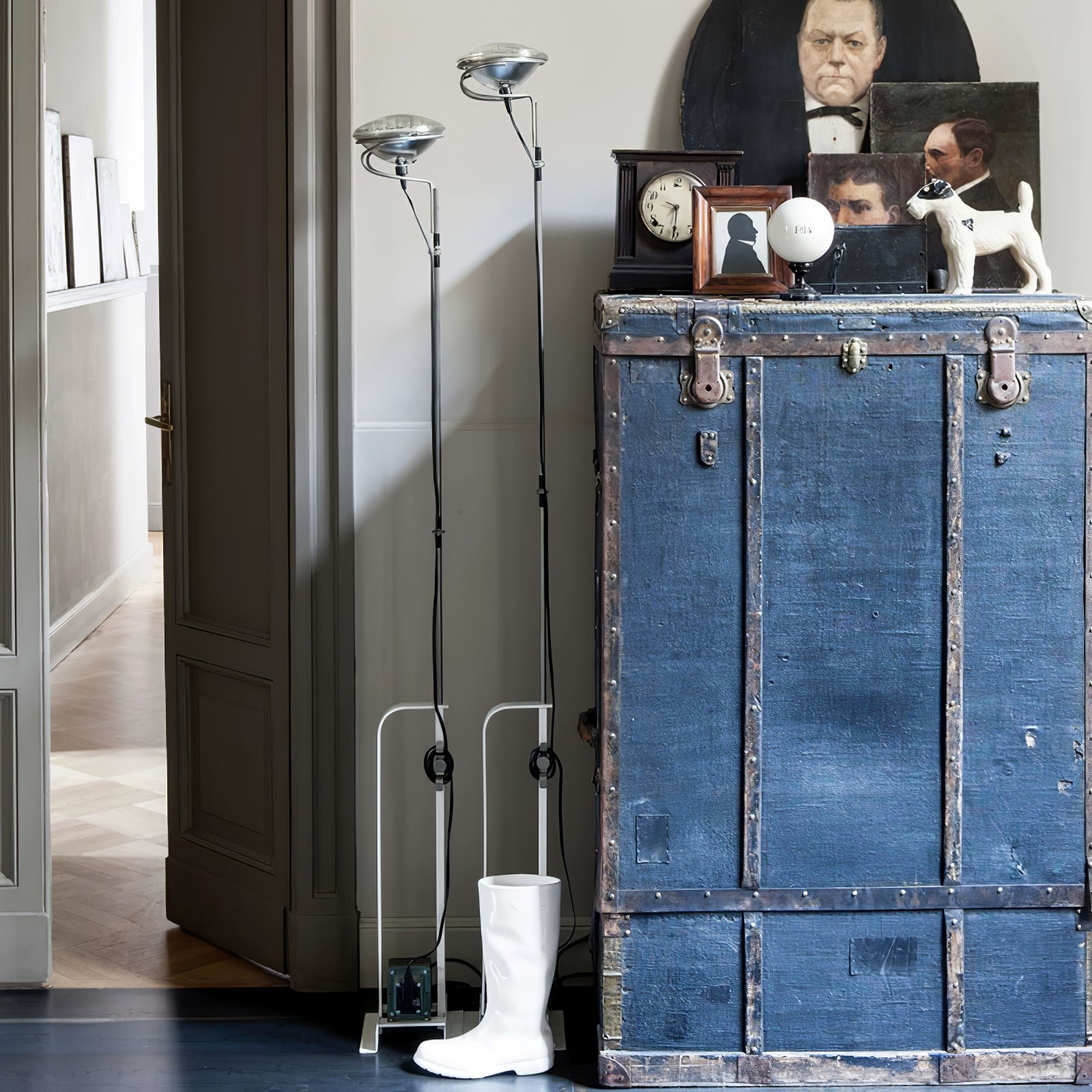 Adjustable LED Floor Lamp | Dimmable, Metal Design & Ideal for Living Room Lighting