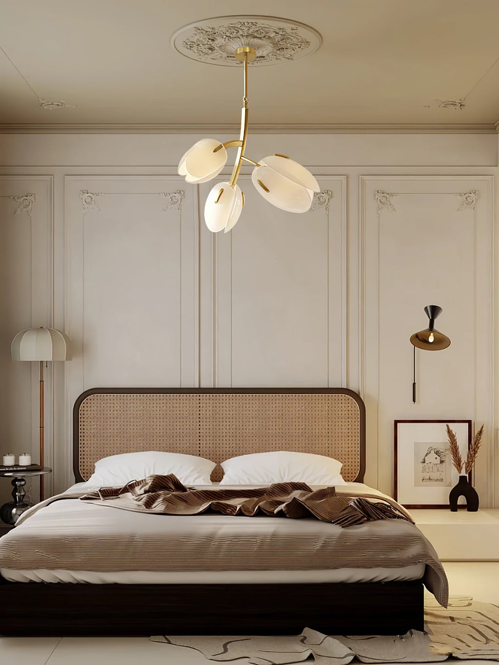 Tulip Bud Chandelier | Hand-Blown Glass, Gold Finish & Ideal for Indoor Spaces