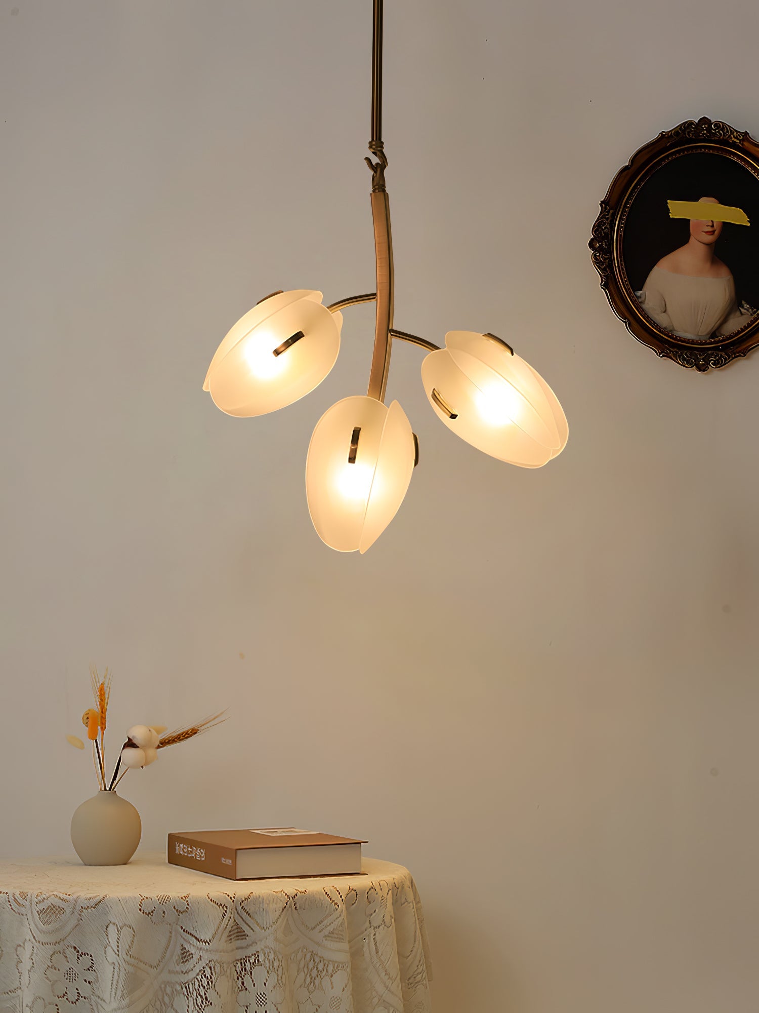 Tulip Bud Chandelier | Hand-Blown Glass, Gold Finish & Ideal for Indoor Spaces