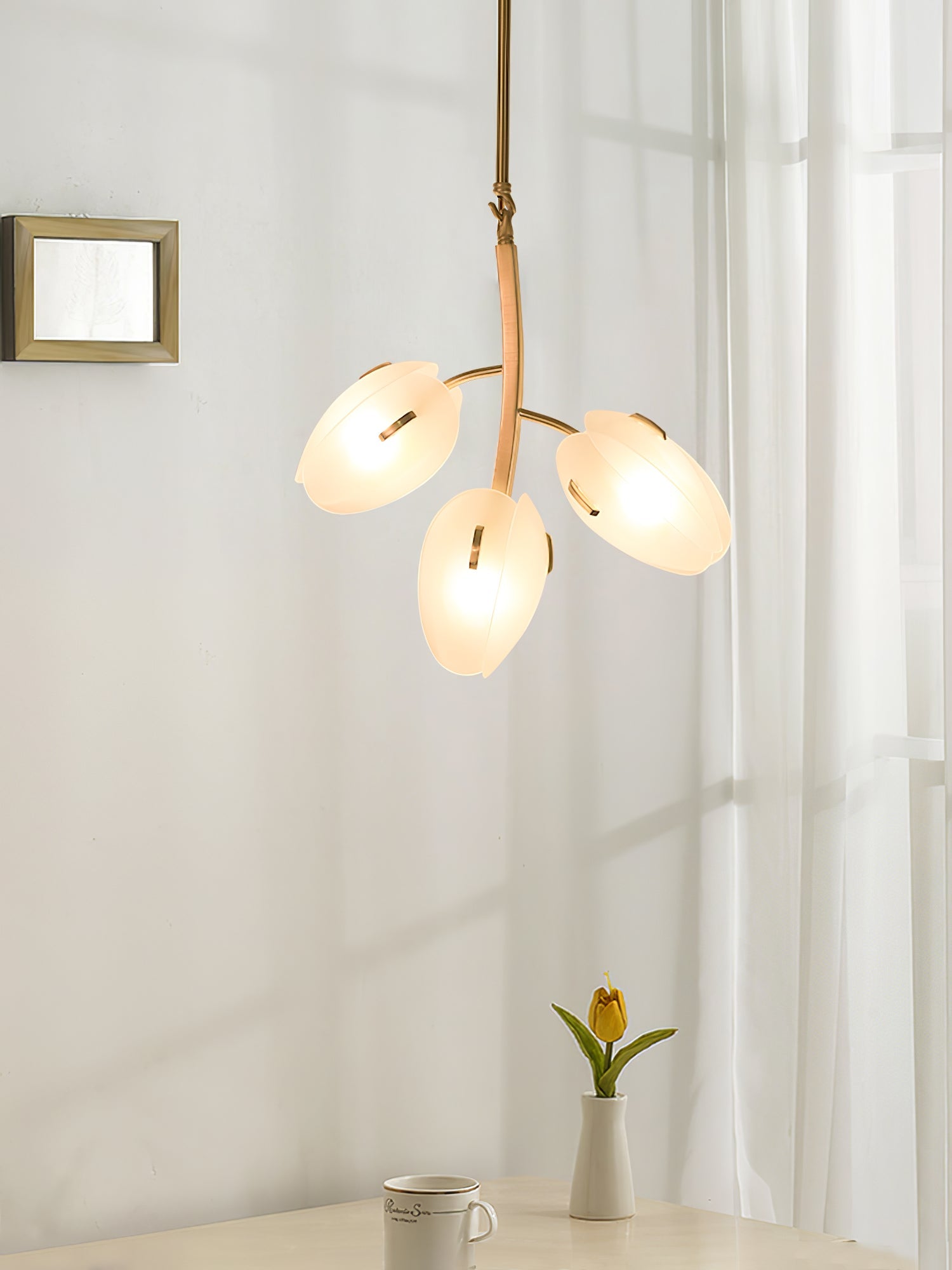 Tulip Bud Chandelier | Hand-Blown Glass, Gold Finish & Ideal for Indoor Spaces