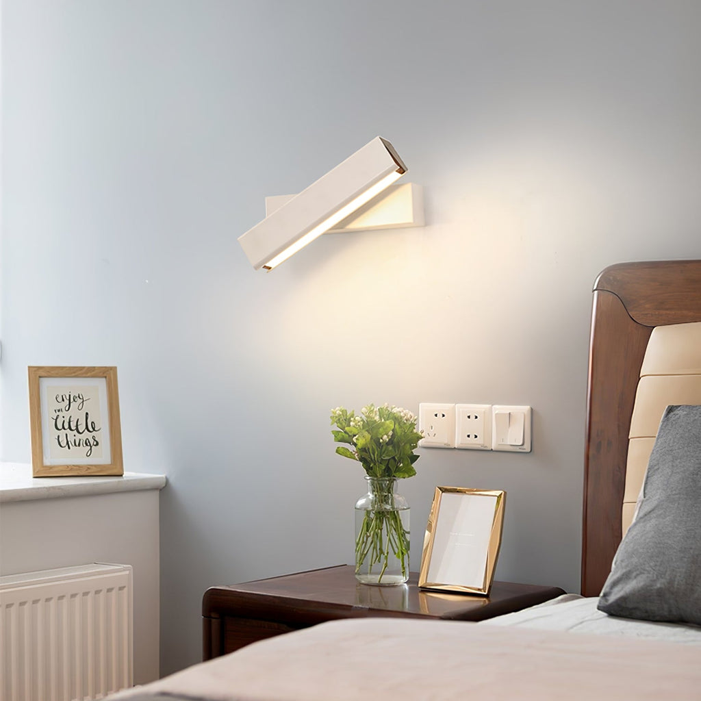 LED Clasp Wall Lamp - Adjustable Arm Fixture for Living Room, Bedroom & Hallway Lighting