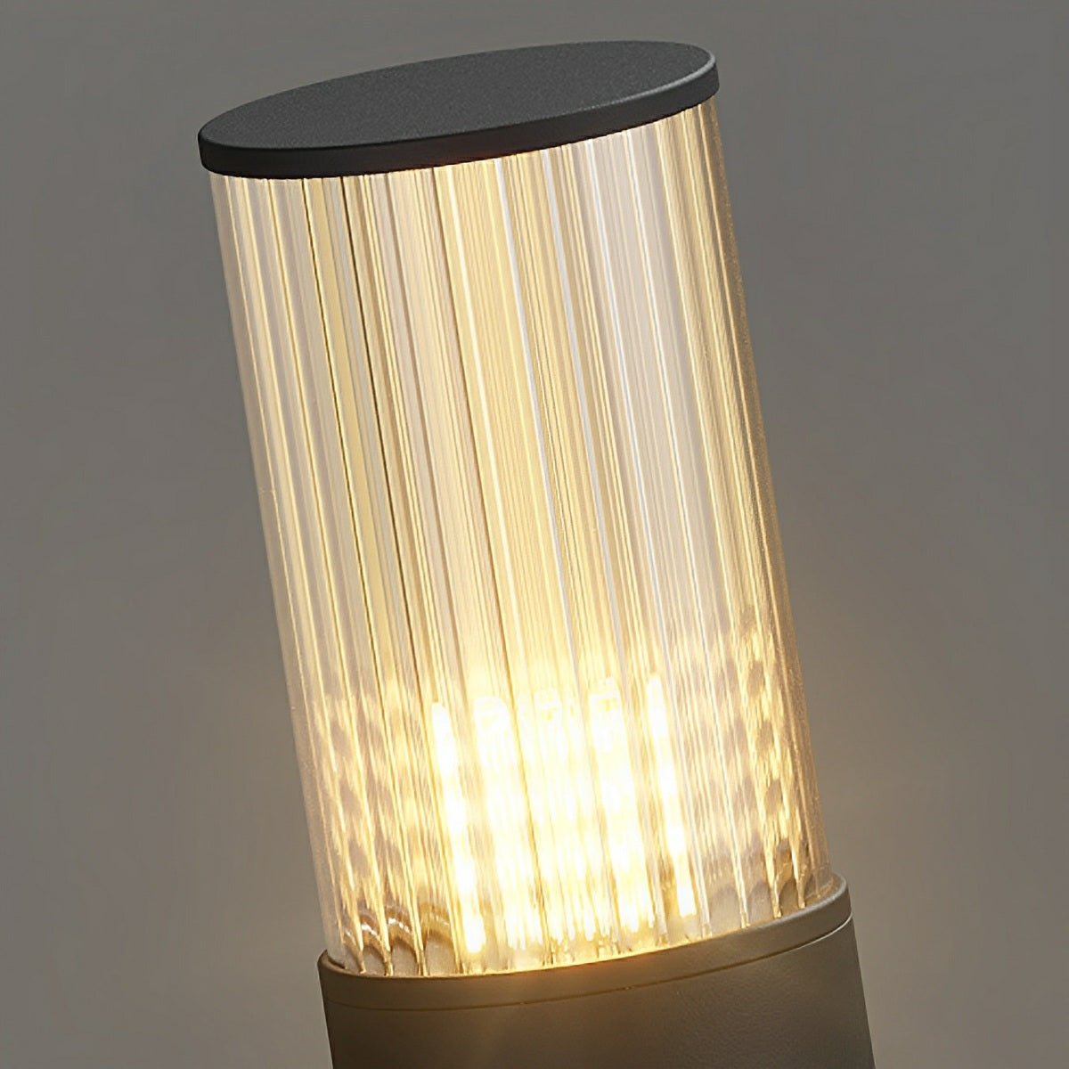 Modern Waterproof Outdoor LED Pillar Lights – Cylinder Garden & Lawn Lighting for Pathways, Villa, Park, and Yard