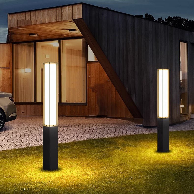 Solar Waterproof Metal High Pole Street Lights for Outdoor Pathway & Garden Illumination