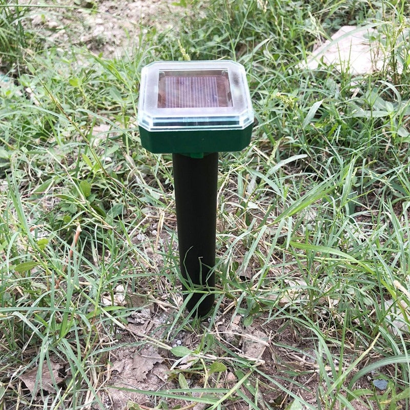 The Advanced Solar Electronic Snake Repeller